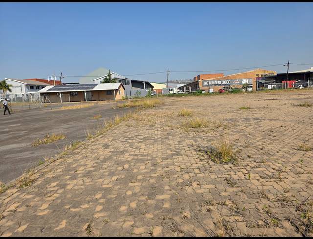 20,647M² INDUSTRIAL YARD FOR SALE IN UMGENI BUSINESS PARK